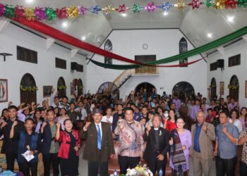Bupati Samosir Hadiri Perayaan Natal Persekutuan Naposobulung HKBP Distrik VII Samosir