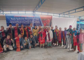 Bupati Humbahas Hadiri Syukuran Masyarakat Adat Pandumaan Sipituhuta Pollung
