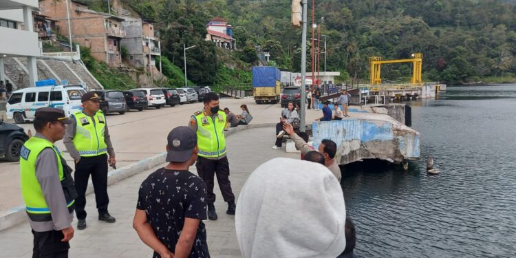 Kapolres Simalungun Cek Situasi di Pelabuhan Penyeberangan Tiga Ras Jelang Tahun Baru 2023