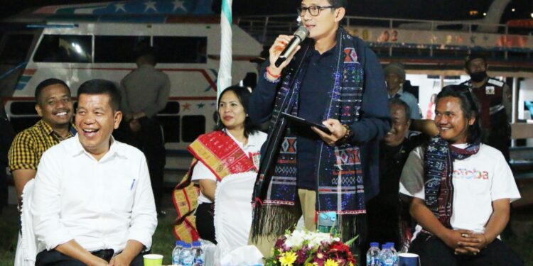 Menparekraf Sandiaga Uno Ditodong Bupati Simalungun untuk Hadir di Parapat
