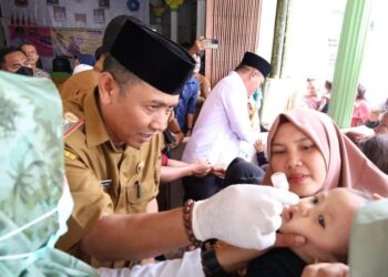 Wali Kota Tanjungbalai H Waris Tholib Imbau Warga Bawa Anak Vaksin Polio