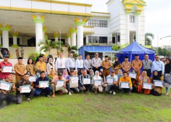 Walikota Tanjungbalai Sampaikan Bantuan CSR Bank Sumut Kepada Para Pelaku UMKM