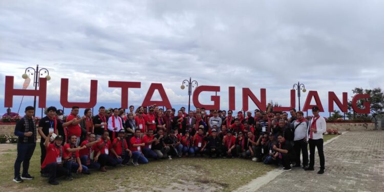 Ekspedisi Kaldera Geopark Toba Dimulai dengan Mengunjungi Geosite Huta Ginjang