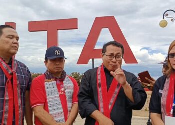Ketua SMSI: Pemerintah Harus Kembangkan Potensi Keindahan Danau Toba!