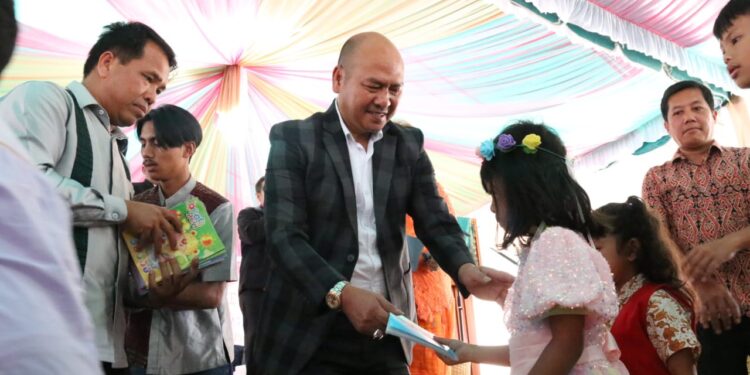 Bupati Taput Hadiri Pesta Ulang Tahun ke-138 HKBP Partali Toruan