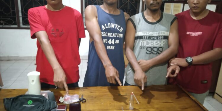 Empat Tersangka Pengedar Sabu Ditangkap di Sidamanik