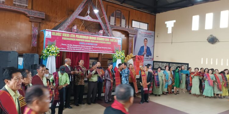 Partangiangan Bona Taon 2023 Tunas Namora Itano Siahaan Berlangsung Sukses Partangiangan Bona Taon 2023 Tunas Namora Itano Siahaan Berlangsung Sukses