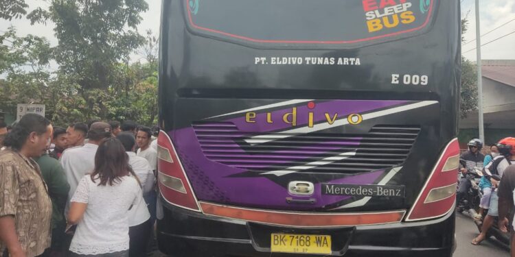 Siswi SMAN 5 Siantar Tewas Dilindas Bus Eldivo