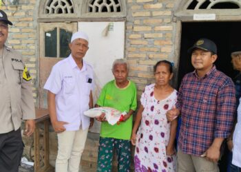 Semarak HUT ke-6 SMSI, Pengurus Sergai Berbagi Berkah di Jumat Barokah