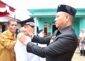 Bupati Taput Lantik Dua Kepala Desa Pengganti Antar Waktu