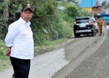 Bupati Simalungun Tinjau Perbaikan Infrastuktur Jalan Dari Simpang Raya Menuju Objek Wisata Tiga Ras