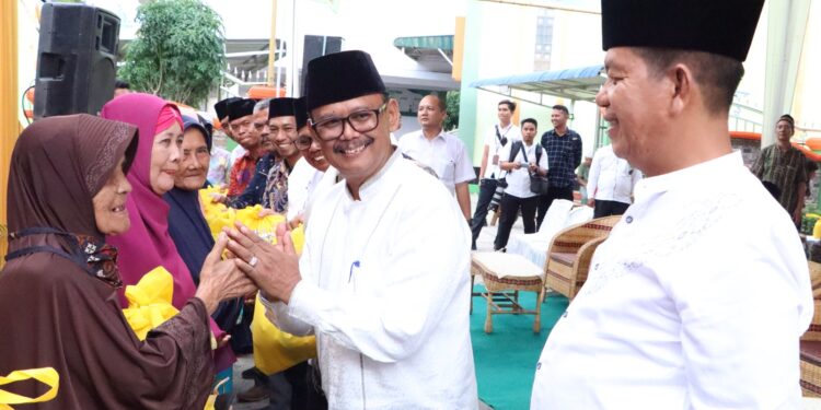 Bupati Simalungun dan Wakil Safari Ramadhan ke Nagori Pamatang Simalungun