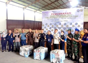 Kepabeanan dan Cukai KPPBC TMP C Teluk Nibung Musnahkan Barang Milik Negara (BMN) Hasil Penindakan