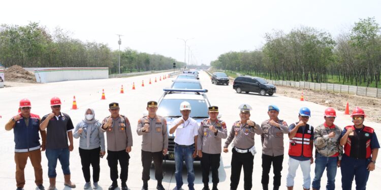 Kapolres Simalungun Gelar Simulasi Penggunaan Jalur Tol Sinaksak-Dolok Merawan untuk Hari Raya Idul Fitri 1444 H
