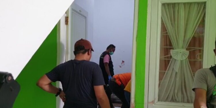 Mahasiswi Polmed Asal Tapsel, Dibantai di Kos Jalan Sipirok Mahasiswi Polmed Asal Tapsel, Dibantai di Kos Jalan Sipirok