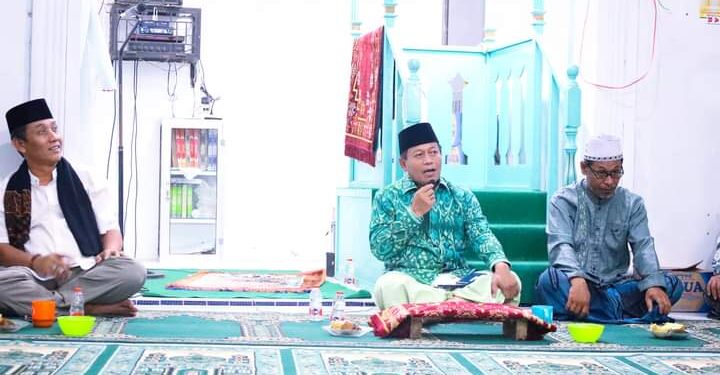 Walikota Tanjungbalai Sampaikan Dakwah Ramadhan 1444 H di Mushalla Al Fattah