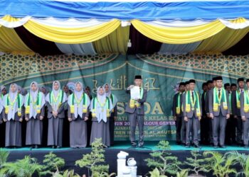 Pondok Pesantren Modern Al-Kautsar Wisuda Santri Angkatan XXXII Tahun 2023