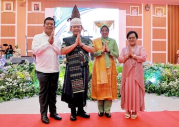 Bupati Simalungun menyambut kunjungan Kepala Staf Angkatan Darat (Kasad) Jenderal TNI Dr. H. Dudung Abdurachman di Simalungun.