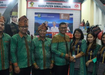 Ketua Dekranasda Simalungun Hadiri Pembukaan Inacraft 2023 di Jakarta