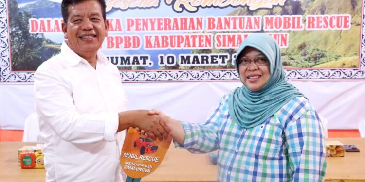 Pemkab Simalungun Terima Bantuan 1 Unit Mobil Rescue