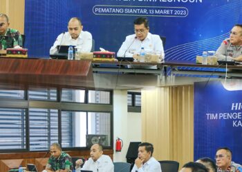 Rapat tersebut dalam rangka upaya pengendalian inflasi Kabupaten Simalungun dalam menyambut bulan suci Ramadhan dan Hari Raya Idul Fitri 1 Syawal 1444 H.