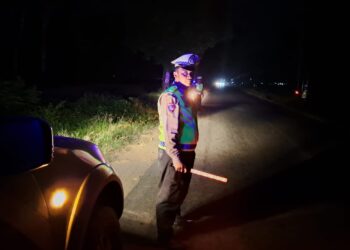 Sat Lantas Polres Simalungun Gelar Blue Light Patrol untuk Pastikan Lalu Lintas Aman dan Terkendali