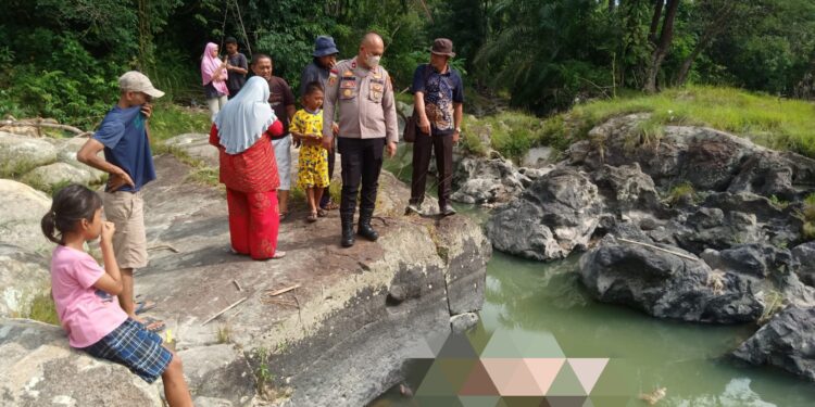 Mayat Perempuan Ditemukan Mengapung di Sungai Bah Bolon