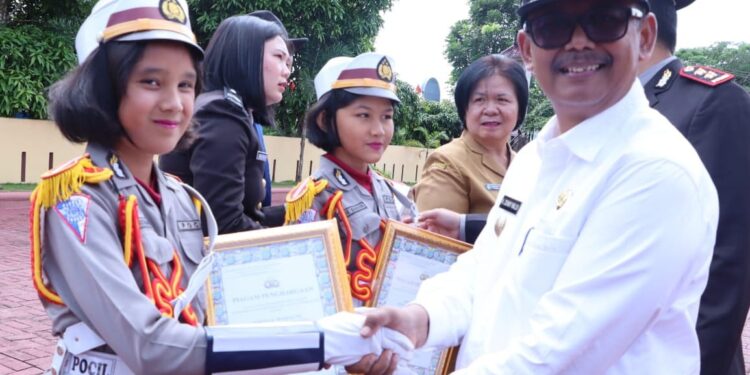 Wakil Bupati Hadiri HUT Bahayangkara Ke 77