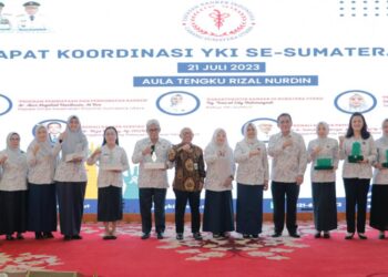 Ketua Yayasan Kanker Indonesia Cabang Kota Pematang Siantar H Kusuma Erizal Ginting