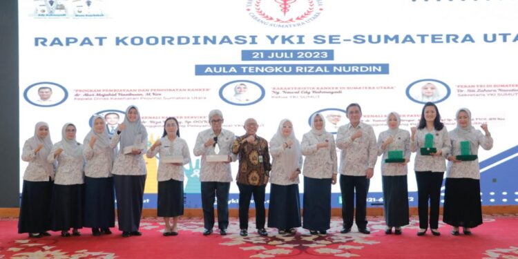 Ketua Yayasan Kanker Indonesia Cabang Kota Pematang Siantar H Kusuma Erizal Ginting