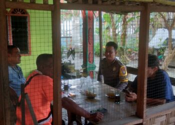 Melalui DDS, Bhabinkamtibmas Polsek Air Batu Sambang Warga Binaan