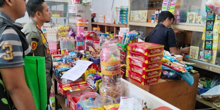 Satpol PP Kota Pematang Siantar bersama Kantor Bea dan Cukai Razia Peredaran Rokok Ilegal Satpol PP Pematang Siantar dan Bea Cukai Razia Rokok Ilegal