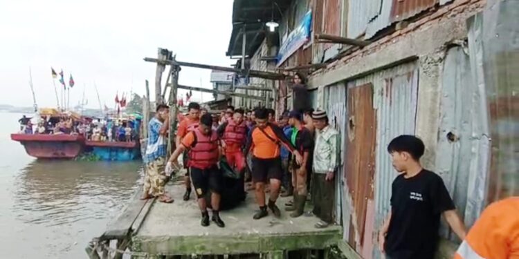 seorang pria yang terjatuh ke Sungai Kapias Tanjung Balai Asahan