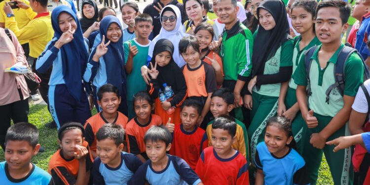 dr Susanti Dewayani SpA Buka Gebyar Sekolah Sehat Kota Pematang Siantar