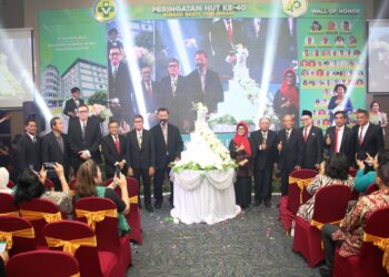 HUT ke-40 Rumah Sakit Vita Insani, Wali Kota Terharu