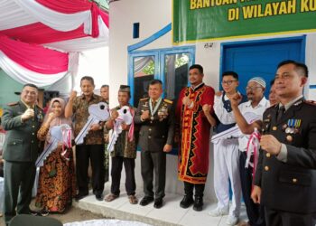 HUT ke-78 Kemerdekaan RI, Pangdam I/BB Serahkan 30 Unit Rumah yang Sudah Direhab
