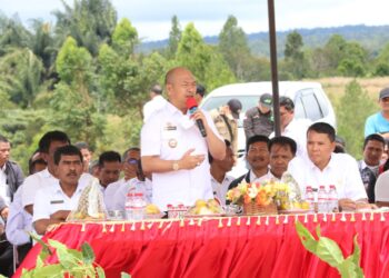 eletakan batu pertama Unit Baru SMA Negeri 2 Pangaribuan