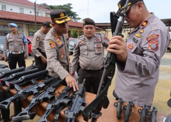 Kapolres Pematang Siantar Cek Randis (R2 Dan R4) dan Almatsus Samapta