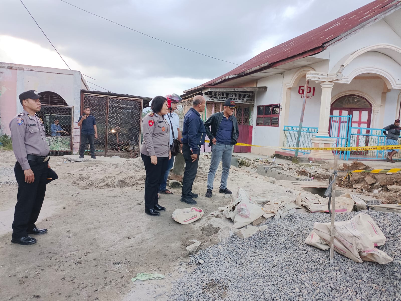 Marudut Marpaung Jual Mortir ke Botot Dangas Sihombing di Siantar Marudut Marpaung Jual Mortir ke Botot Dangas Sihombing di Siantar