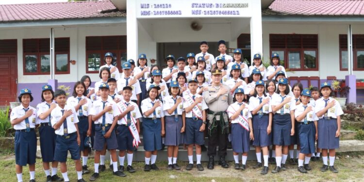 Kapolres Simalungun Tingkatkan Wawasan Kebangsaan Siswa GKPS