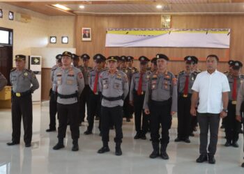 Kapolda Sumut Lantik Satuan Pam Obvit Pariwisata Super Prioritas Danau Toba