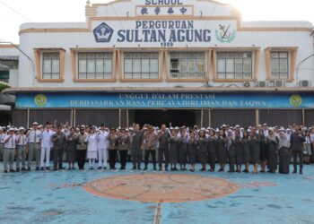 Kapolres Pematang Siantar Jadi Pembina Upacara di SMA Yayasan Sultan Agung