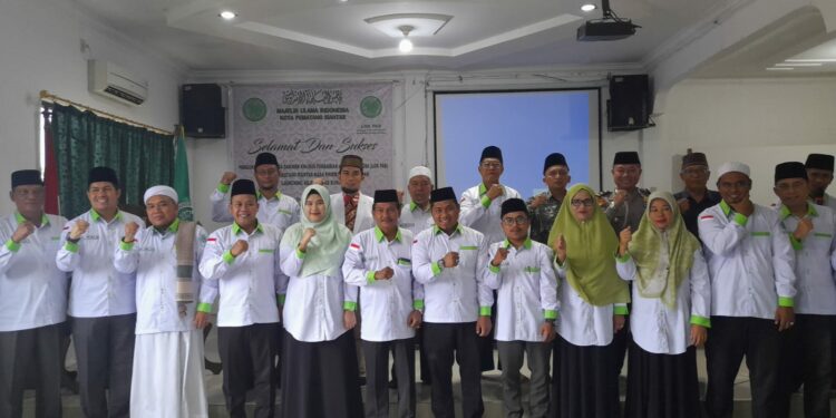MUI Siantar Kukuhkan LDK PAB & Launching Kajian Kitab Kuning