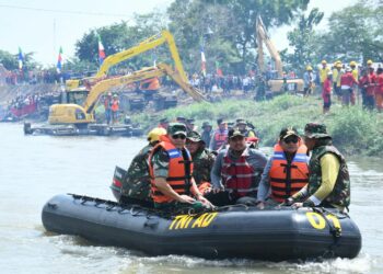Kasad Canangkan Gerakan Revitalisasi Sungai Deli Medan