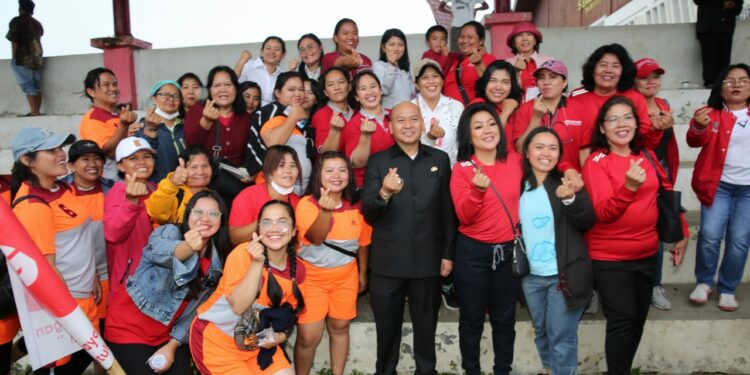 Turnamen Sepak Bola Putra dan Bola Volley Putri Piala Ketua TP PKK Tapanuli Utara "SATIKA SIMAMORA,SE,MM".