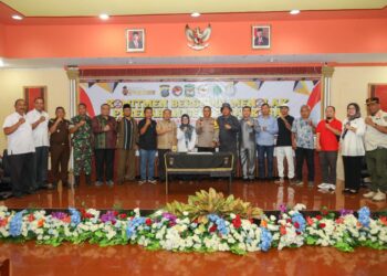 dr Susanti Dewayani SpA Hadiri Penandatanganan Naskah Komitmen Bersama Tolak Peredaran Narkoba