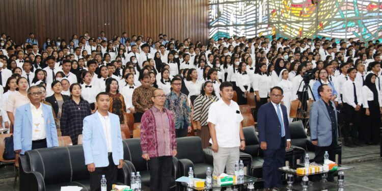 700-an Mahasiswa Universitas HKBP Nommensen Pematang Siantar ikuti PKKMB