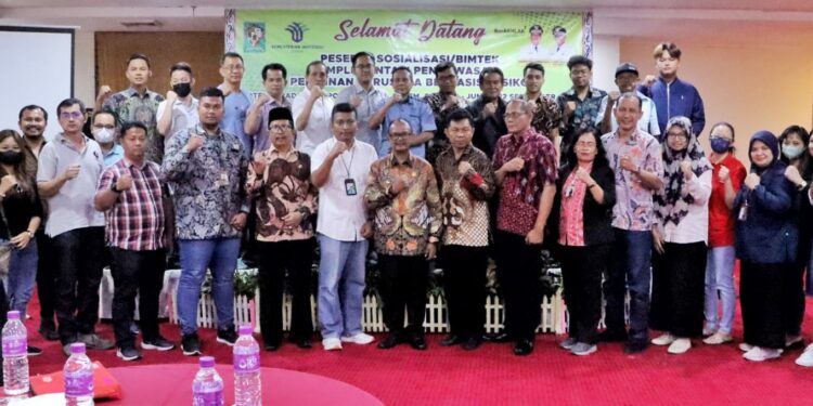 Pemkab Simalungun Sosialisasi Pengawasan Perizinan Berusaha Berbasis Resiko, Jumat (22/9/2023) di Hotel Sapadia Pematang Siantar