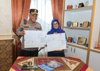 Kapolres Pematang Siantar dan Wali Kota Tandatangani MoU Penggunaan CCTV Pemantau Lalu Lintas
