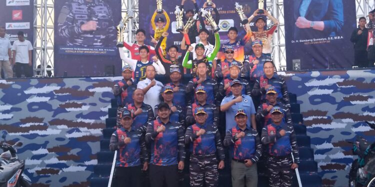 Kepala Staff Angkatan Laut (Kasal) Menutup Kejurnas JC Supertrack Kasal Cup 2023 Kepala Staff Angkatan Laut (Kasal) Menutup Kejurnas JC Supertrack Kasal Cup 2023